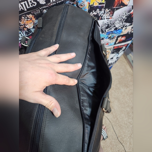 M.LONDON WEEKENDER TRAVEL BAG BY LEVENGER - Picture 15 of 15